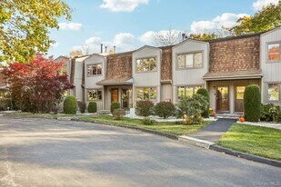 6 Pheasant Walk in Peekskill, NY - Building Photo