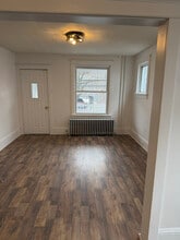 441 Nichols St, Unit 106 in Pottsville, PA - Building Photo - Building Photo