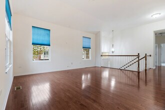 2528 Dunraven Ave in Naperville, IL - Building Photo - Building Photo