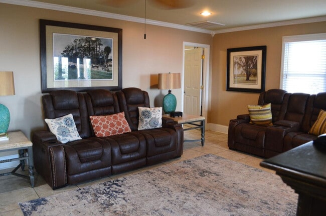 1348 Misty Ln