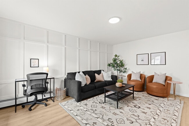 22 2nd St