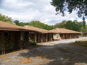 The Palms Apartments in Lakeland, FL - Building Photo - Building Photo