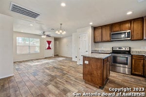 342 Ferris Ave in San Antonio, TX - Building Photo - Building Photo