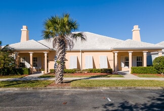 Regency Park: Senior Independent Living in Vero Beach, FL - Foto de edificio - Building Photo
