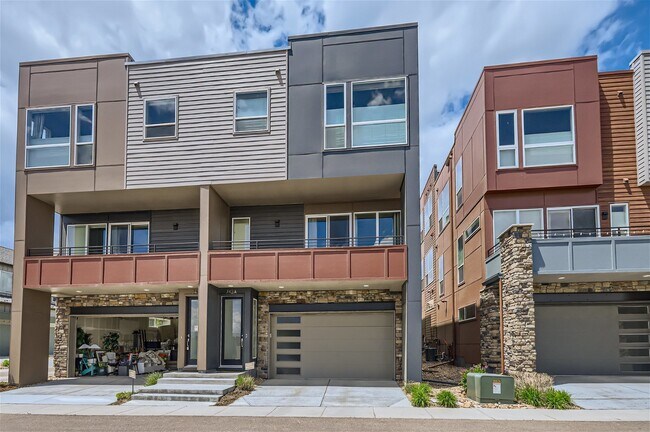 743 Kubat Ln in Longmont, CO - Building Photo - Building Photo