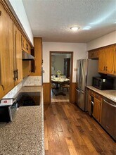 9703 Elmcrest Dr in Dallas, TX - Building Photo - Building Photo