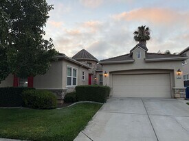 10185 Porto Moniz Way in Elk Grove, CA - Building Photo