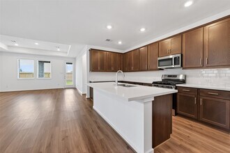 9730 Westminster Mnr Dr in Cypress, TX - Building Photo - Building Photo