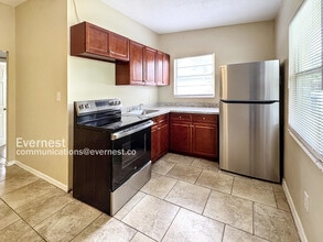 2925 N 46th St in Tampa, FL - Building Photo - Building Photo
