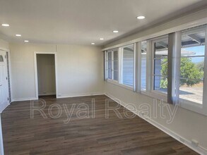 99-101 Kihewa Pl in Aiea, HI - Building Photo - Building Photo