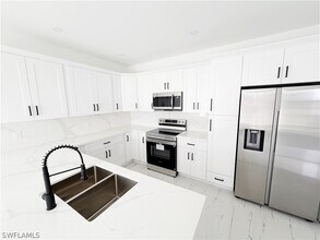 4412-4414 14th St SW in Lehigh Acres, FL - Building Photo - Building Photo