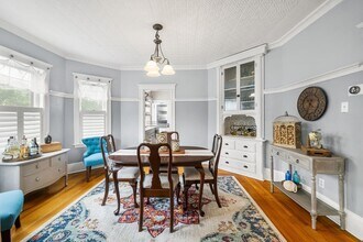 130 Middlesex Ave, Unit 130 in Medford, MA - Foto de edificio - Building Photo