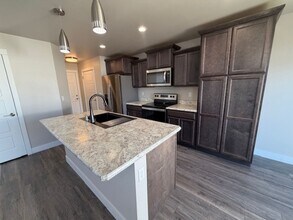 1513 Columbine Dr in Billings, MT - Building Photo - Building Photo