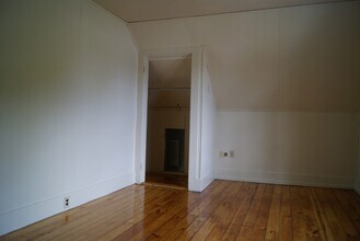 3 Crawford St, Unit 3C Crawford in Plymouth, NH - Building Photo - Building Photo