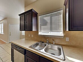 3910 Annemasse St in Corpus Christi, TX - Building Photo - Building Photo