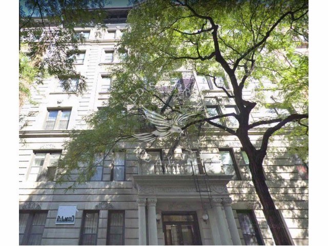 515 W 111th St-Unit -6F in New York, NY - Building Photo