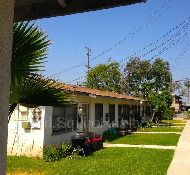 property at 840 N Angeleno Ave