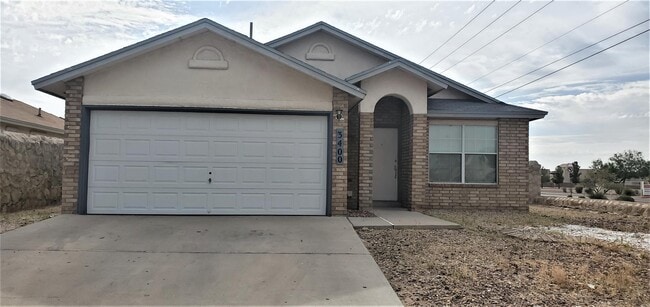 3400 Tierra Cromo Rd in El Paso, TX - Building Photo - Building Photo