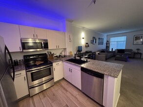 1642 7th Ave, Unit 223 in San Diego, CA - Building Photo - Building Photo
