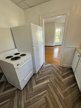 55 Davis St in Old Town, ME - Building Photo - Building Photo