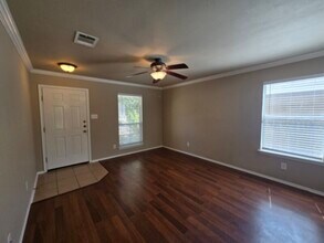 10822 Arabian Gate in San Antonio, TX - Building Photo - Building Photo