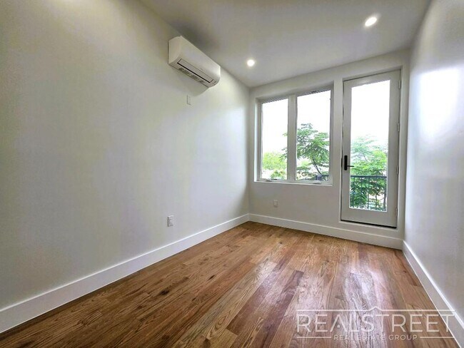 1734 Nostrand Ave in Brooklyn, NY - Building Photo - Building Photo