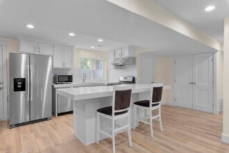 10454 S Golden Willow Dr, Unit GW - Basement in Sandy, UT - Building Photo - Building Photo