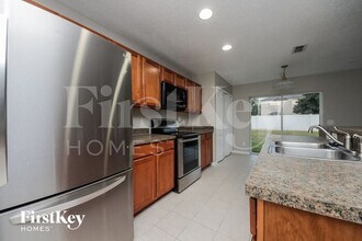 1961 Portcastle Cir in Winter Garden, FL - Building Photo - Building Photo