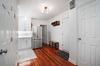 3038 Kingsbridge Terrace in Bronx, NY - Building Photo - Building Photo