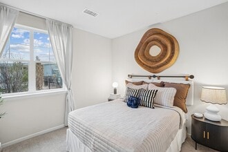 Lucent in Highlands Ranch, CO - Foto de edificio - Building Photo