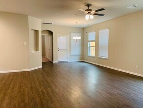 17727 Chartertree Ln in Tomball, TX - Building Photo - Building Photo