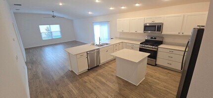 1326 Tegan Ter in Okahumpka, FL - Building Photo - Building Photo