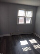 127 Shields Rd in Youngstown, OH - Building Photo - Building Photo