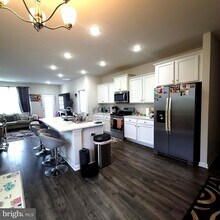 28 Morley Blvd in Medford, NJ - Building Photo - Building Photo