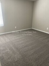 220 Faded Rose Ln in Toney, AL - Building Photo - Building Photo
