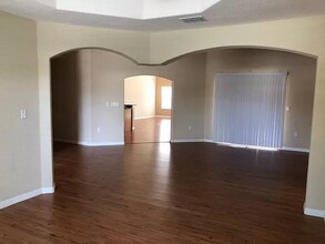 12403 NE 48th Cir in Oxford, FL - Building Photo - Building Photo