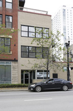 622-626 W Randolph St in Chicago, IL - Building Photo - Building Photo