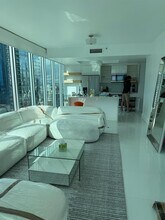888 Biscayne Blvd in Miami, FL - Building Photo - Building Photo