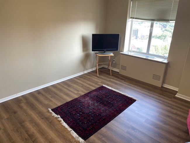 property at 221 W 48th St