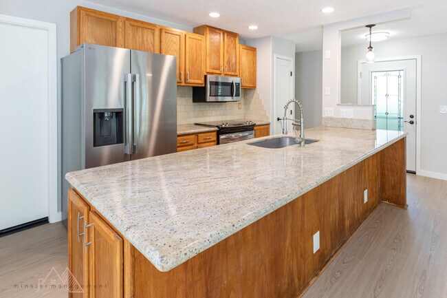 property at 95-1210-1210 Wikao St