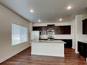 9420 W Hiden Stream St in Star, ID - Building Photo - Building Photo