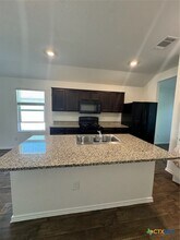 908 Adler Way in San Marcos, TX - Building Photo - Building Photo