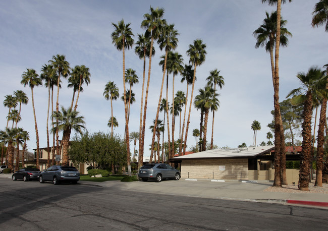 The Four Seasons in Palm Springs, CA - Building Photo - Building Photo