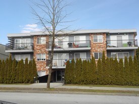 223 E 16th Ave in Vancouver, BC - Building Photo