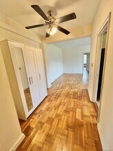 210 Pelham Rd in New Rochelle, NY - Building Photo - Building Photo