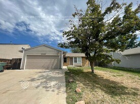 12448 Bellaire St in Thornton, CO - Building Photo