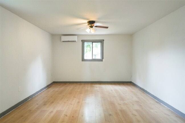 5313 Firnat St in Houston, TX - Building Photo - Building Photo