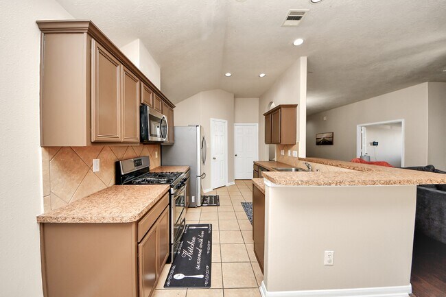 13342 Southpoint Ln in Houston, TX - Building Photo - Building Photo