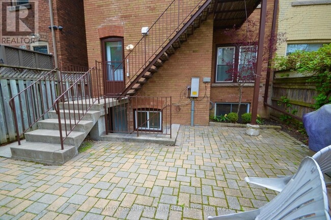 property at 180 Madison Ave