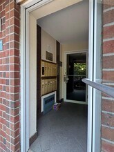 7103 Fresh Pond Rd in Queens, NY - Building Photo - Building Photo